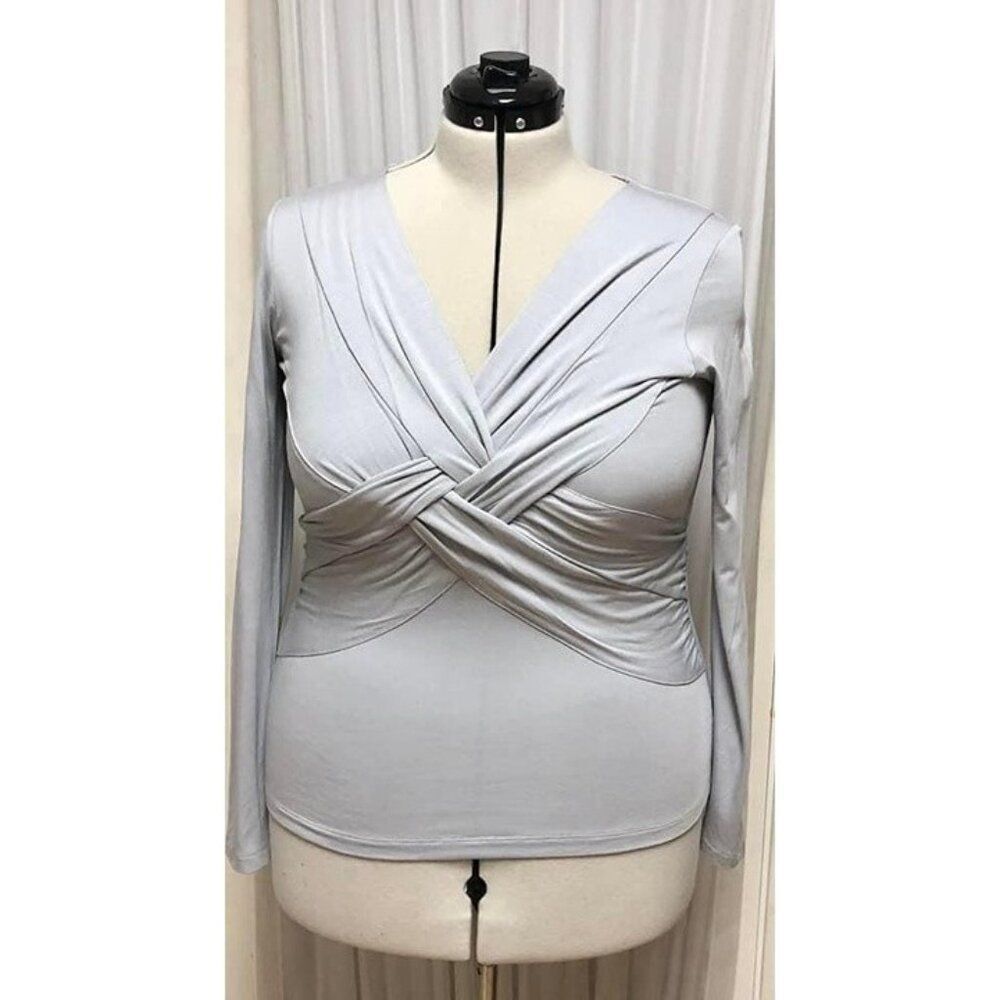 NWT Spense silver criss cross wrap front top. Size large. New with tags.